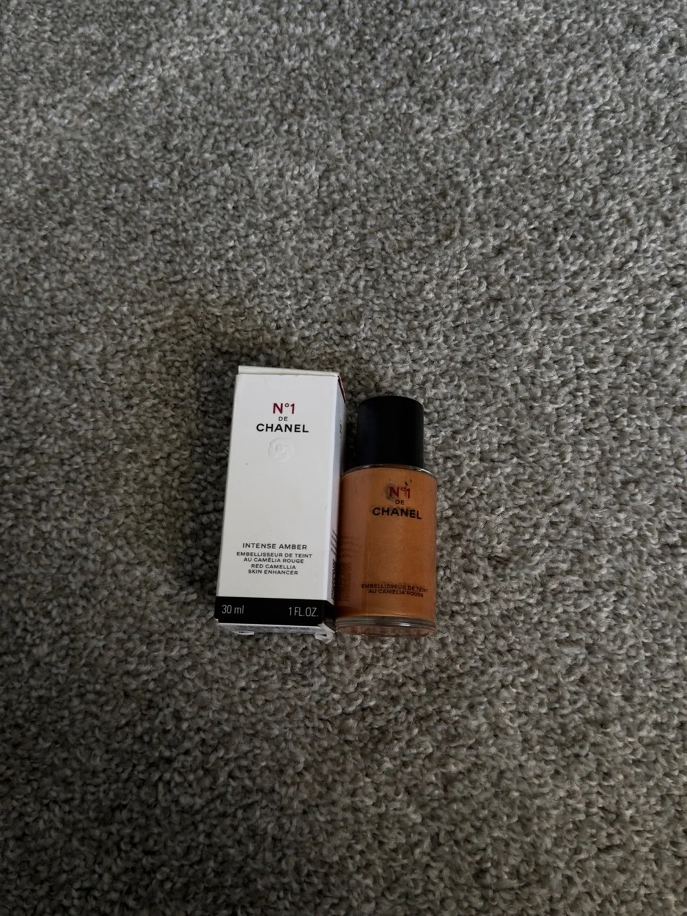 CHANEL N°1 Intense Amber Skin Enhancer - Amber Gold
